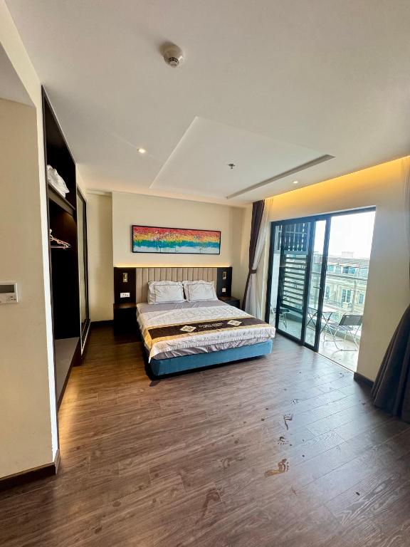 Khánh Phong Apartment Premire Sapphire Hòn Gai Hạ Long – Ha Long Bay